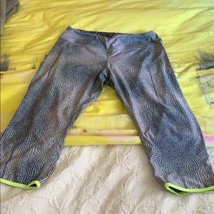 Cropped Athletic leggings (reversible)